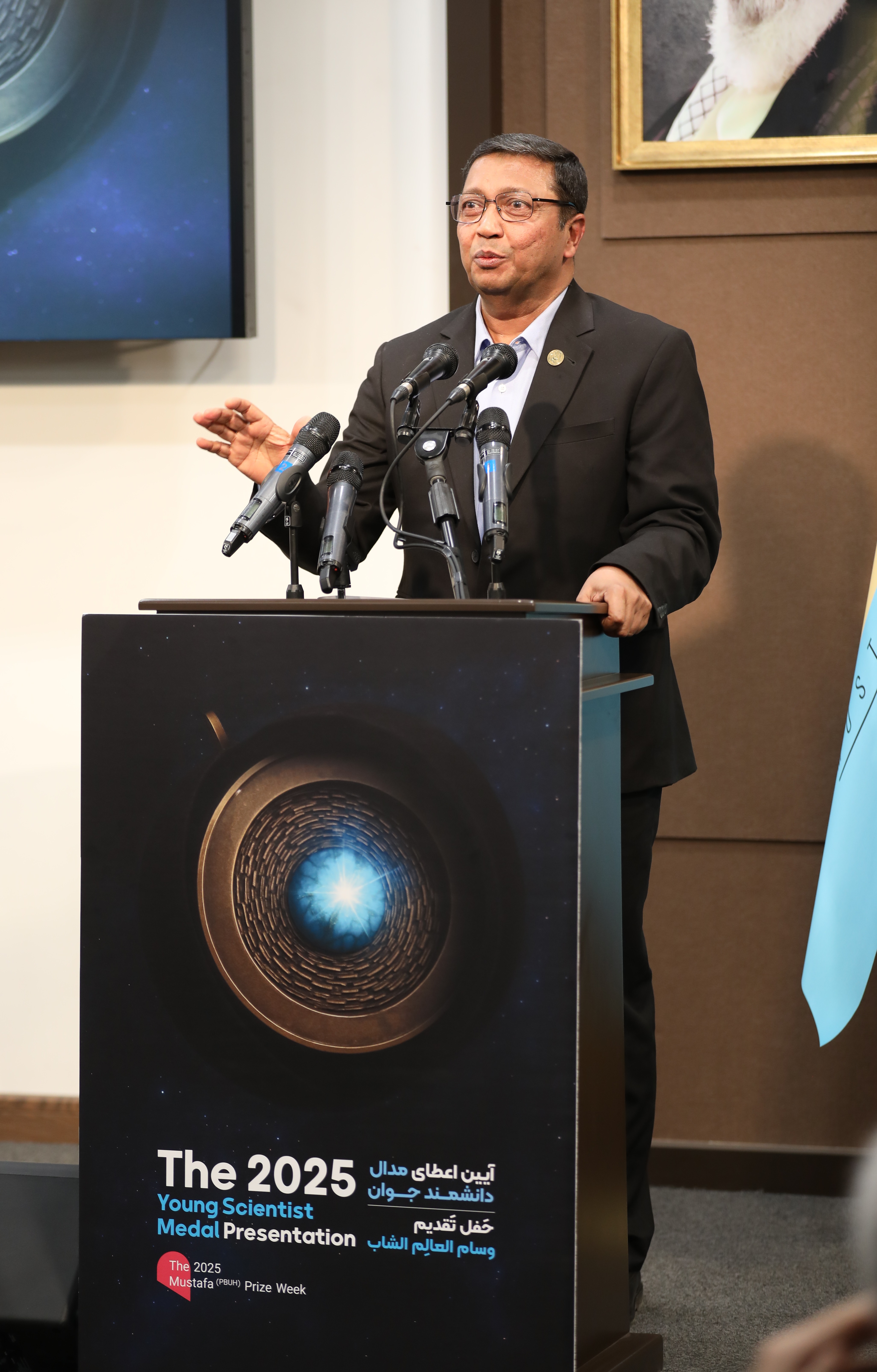 رئیس کامستک: دستاوردهای ایران در زمینه دانش،برای کل کشورهای اسلامی قابل تحسین است